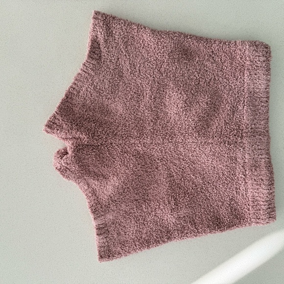 Pink Plush Shorts (Garage) - Picture 10 of 11